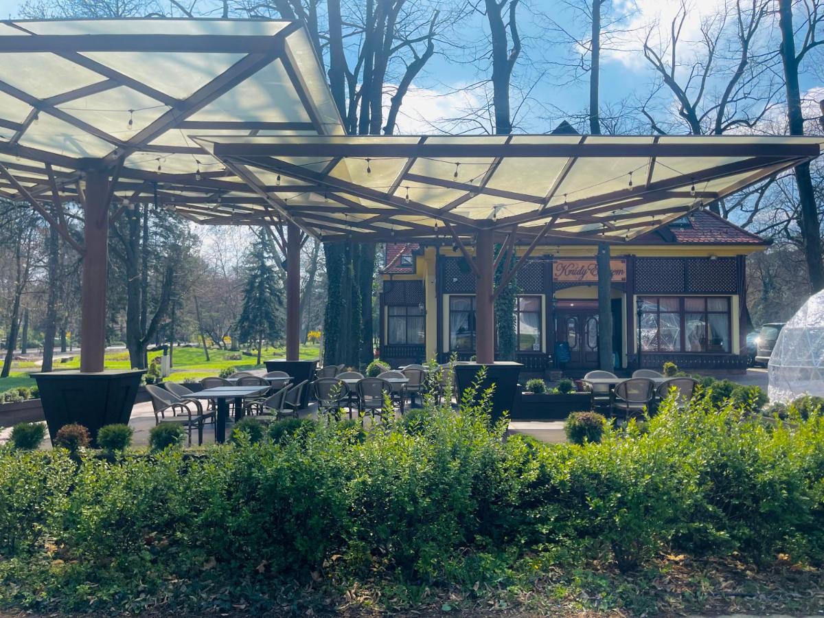 Villa Hotel Debrecen Exteriör bild