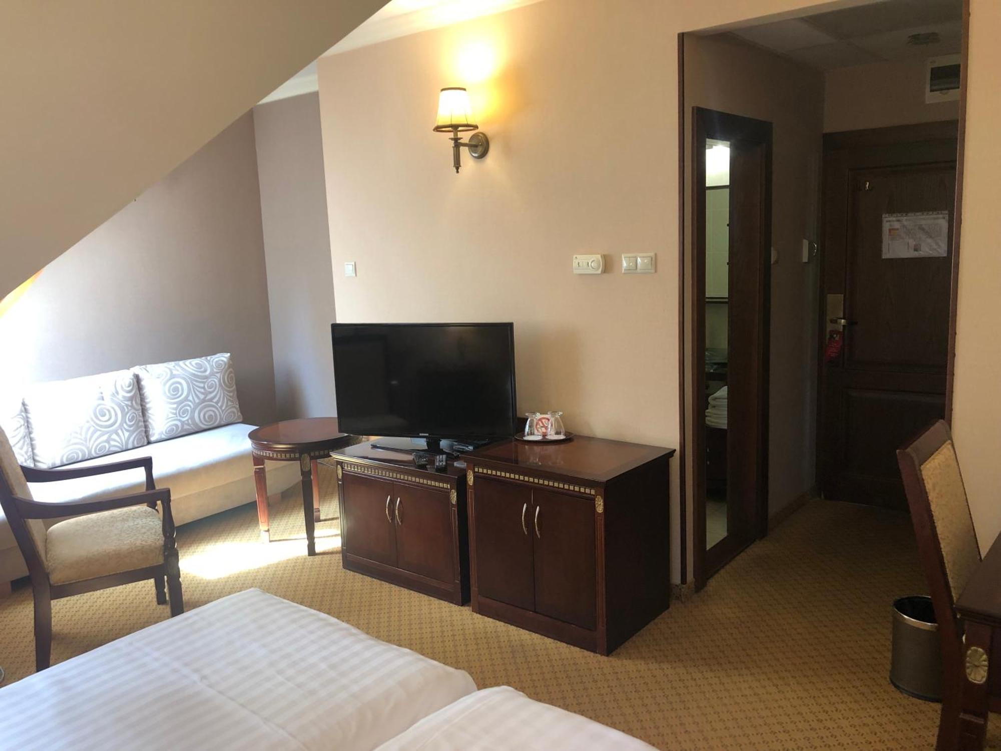 Villa Hotel Debrecen Exteriör bild